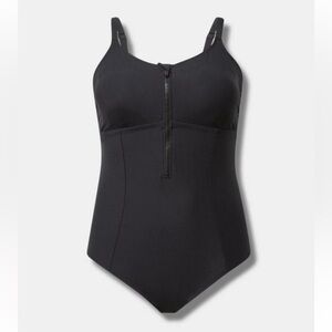 Torrid size 2 corset shape swim one peice